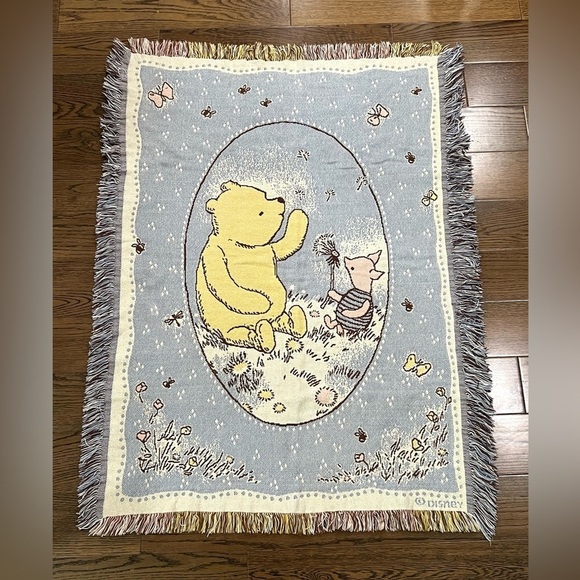 Vintage Disney Classic Winnie The Pooh Tapestry Blanket - Picture 1 of 7